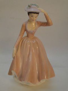   ROYAL DOULTON LADY FIGURINE SWEET APRIL HN 2215 HN2215 1962 RARE doll
