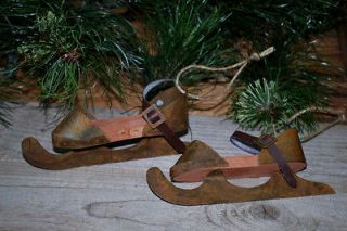 Rusty Tin & Wood Ice Skates     Primitive Ornaments     6 long