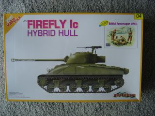 Dragon Cyberhobby 1 35 Firefly Ic Hybrid Hull w Brit Paras Masterbox 