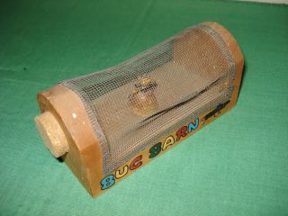   Wood Wire Bug Barn with Wooden Lady Ant Inside Bug Cage Toy