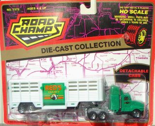 Reds Dairy Tractor Trailer Road Champs HO Scale 1988