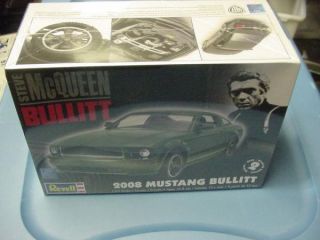 2008 Bullitt Ford Mustang Revell 1 25 Model Kit New
