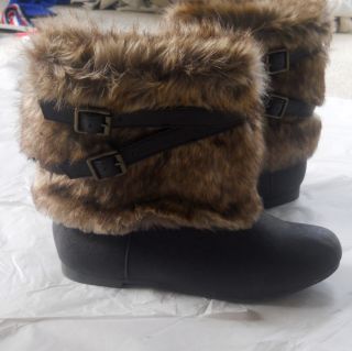 Candies Girl Stylish Brown Faux Fur Ankle Boots Size 4