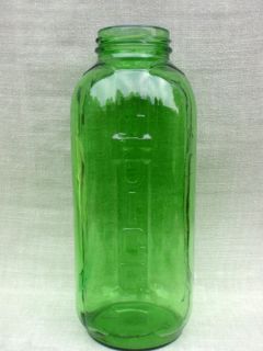    CATTORINI HERMANOS Green Glass Water Juice Refrigerator Bottle 40 oz