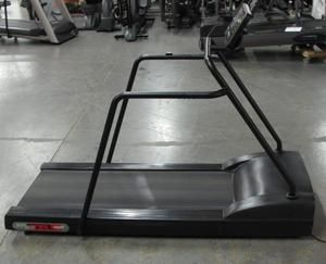   Trac 1800 Treadmill w Heart Rate Cardio Gym Equipment Startrac
