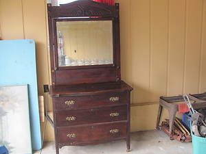 Antique 1900s Solid Wood Oak Dresser with Mirror 1298