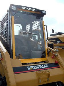 Cat Skid Steer Cab Enclosure w/hand wiper & .080 sides fits all A or B 