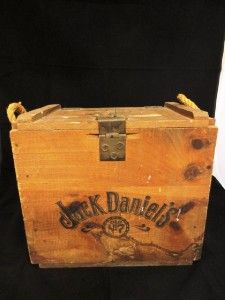 Vintage Jack Daniels Volunteer wooden box,hinged,rope handles