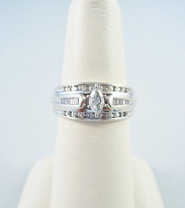   Gold Ladies Marquise Center Diamond Engagement Bridal Ring