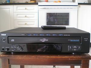 RCA 5 Disc CAROUSEL CD changer / player model no. RP 8070D with remote 