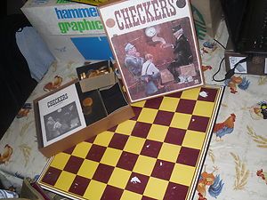    Wooden Checkers SET COOL BOX 1975 GAMMON INC Checker Board NICE FUN