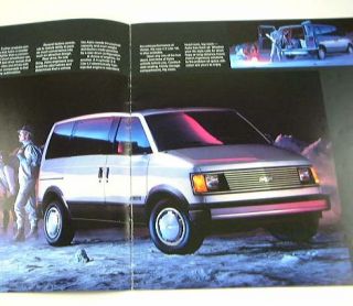 1985 85 Chevrolet Chevy Astro Van Brochure CS CL Sport