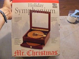 Mr Christmas Music Box Holiday Symphonium 20 Discs Cherry Wood Drawer 