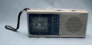 Vintage Sanyo RPMC2 Am FM Clock Radio