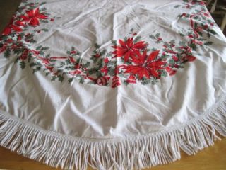 Vtg Christmas Linens Galore Tablecloths Aprons Lot of 15 Some Cutters