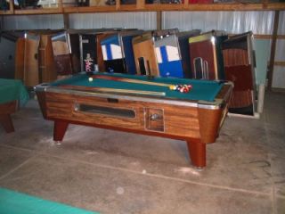  COUGAR BAR SIZE COMMERCIAL 7 COIN OPERATED POOL TABLE. REFURBISHED