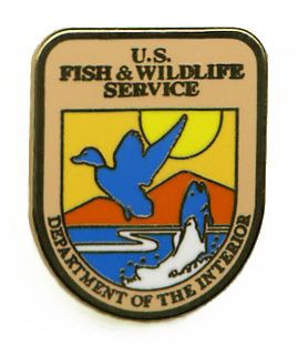 US FISH AND WILDLIFE SERVICE USFW FSW BADGE COLLECTOR LAPEL PIN