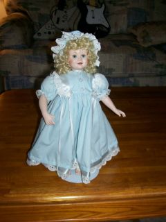 Porcelain 14 Tall Paradise Galleries Elizabeth Doll by Patricia Rose