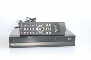 Apex DT 502 Digital HDTV Converter Box Hi Def w Remote