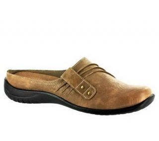 Easy Street Holly Comfort Clogs —