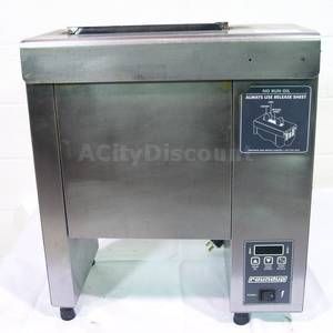  Roundup VCT 2000CV Digital Countertop Vertical Conveyor Toaster