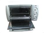 The Cooks Essentials Stainless Steel Design Toaster Oven Features