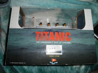 NEW IN BOX Die Cast RMS TITANIC Model Cruise Liner Ship Ocean Nautical