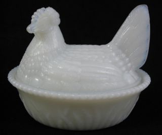 Coudersport Glass Hen on Nest Chicken Covered Dish Reed Cattail Base