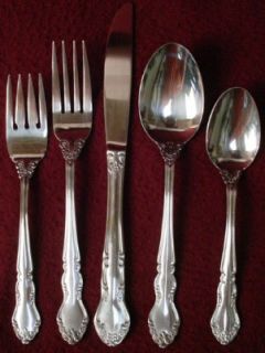 Reed Barton Silver Flambeau Stainless 54 Piece Service