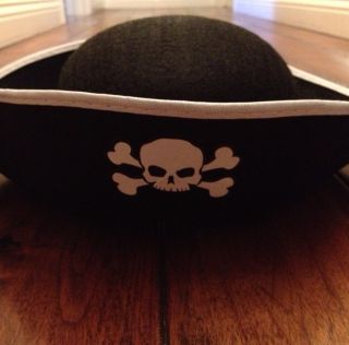NEW Pirate Hat Size For Ages 6 14 HALLOWEEN Costume Accessory