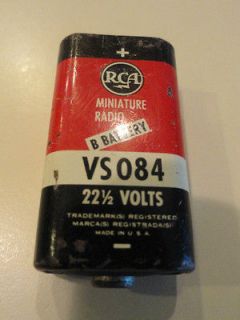  RCA Miniature Transistor Radio B   BATTERY #   VS084   22.5 Volts