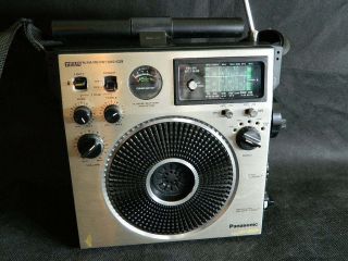 PANASONIC RF 1150 AM/SW/FM Portable Radio  ca 1970s