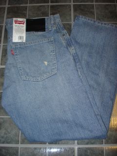  Levis 514 Slim Straight Jeans