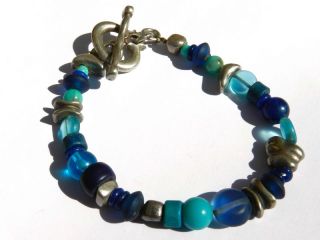 Silver & Turquoise Ocean blue colored crystals Gemstone Bracelet
