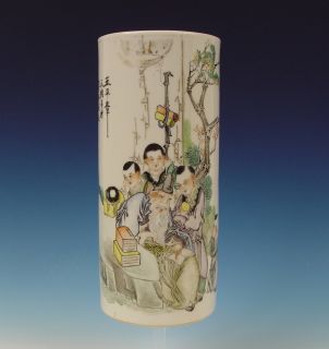 Quality Chinese Porcelain Cylinder Vase CA 1900 Signed