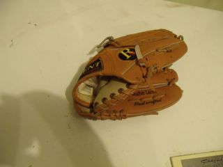 Vintage Darren Daulton Regent Baseball Glove Mint
