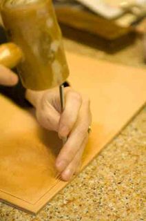 Learn Secrets of Working with Leather Hobby or Profit