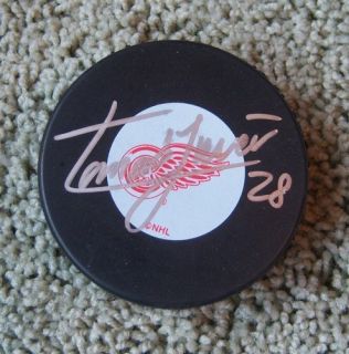 Tomas Jurco Autograph Puck Detroit Red Wings