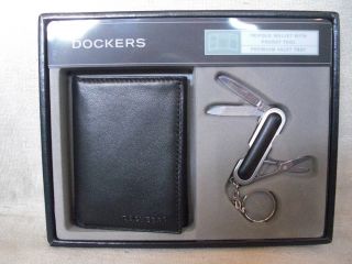 Dockers Black Leather Trifold Wallet w Pocket Tool