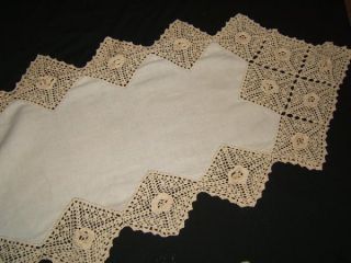 Vintage Antique Embroidered & Crocheted LINEN TABLE RUNNER 14X42