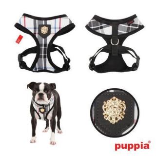 We carry this harness in black/white plaid with black lining and also