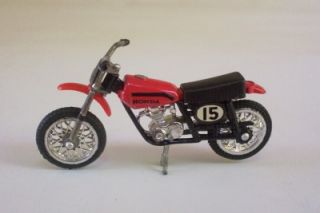 Honda XR 75 Dirt Bike Ridge Riders Zee Toys 1 24 Motorcycle Loose Vtg