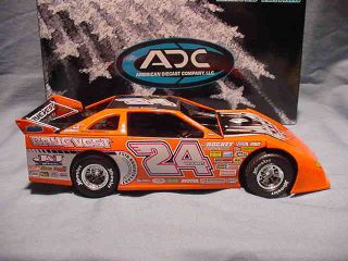  24 Dirt Late Model ADC 1 24 Rayevest Hoosier Race Car Diecast