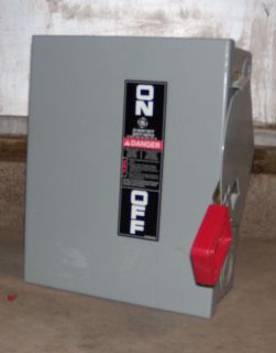 Safety Switch Disconnect 30 Amp Cat THN3361