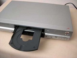 Panasonic Progressive Scan DVD Player DVD R DVD RAM Recorder DMR E55 w
