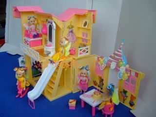 Barbie Dream Sweet House Series Kelly Luxury Villa with 6 Kelly Doll