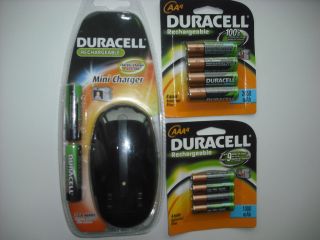 DURACELL MINI AA/AAA BATTERY CHARGER WITH EXTRA BATTERIES AA4 & AAA4