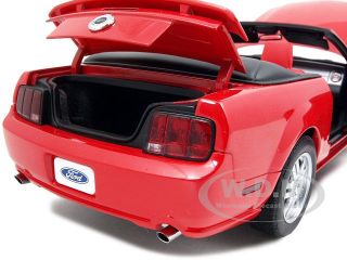 2006 Ford Mustang GT Ed Red 1 18 Autoart Model