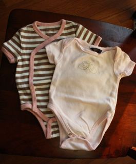 Lot of 2 Dwell Studio Dereon Onesies Tees Size 0 6 Months Body Suits