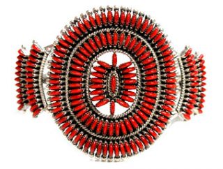 Edith Tsabetsaye – Zuni Coral Cluster Bracelet – Set